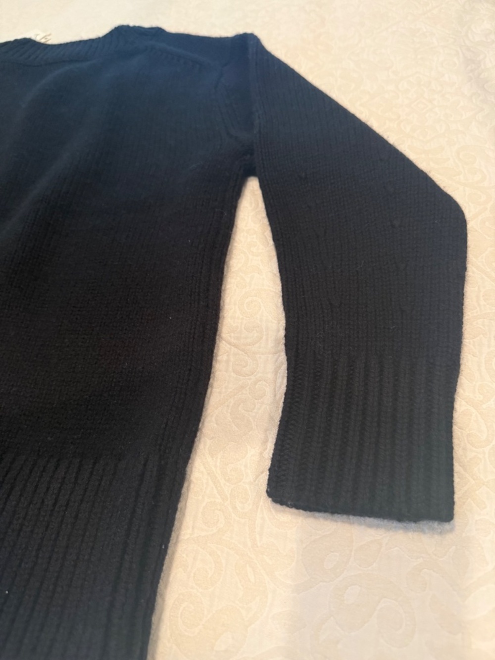 Vince Wool Cashmere Blend V Neck Sweater, Size XS, NEW with Tags - Picture 12 of 13